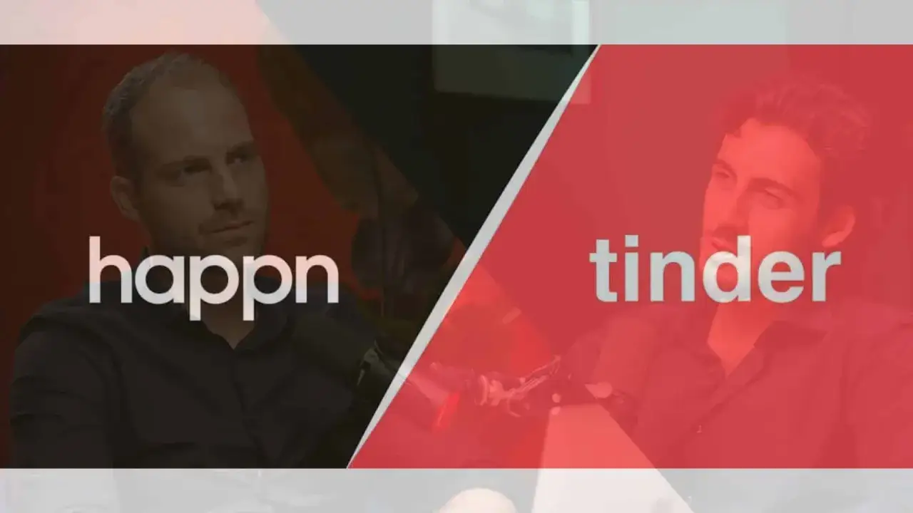 Deux hommes, l'un associ&eacute; &agrave; happn, l'autre &agrave; tinder, discutent.